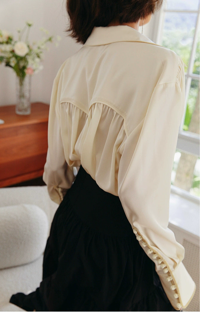 Gold Button Gather Blouse / ゴールドボタンギャザーブラウス