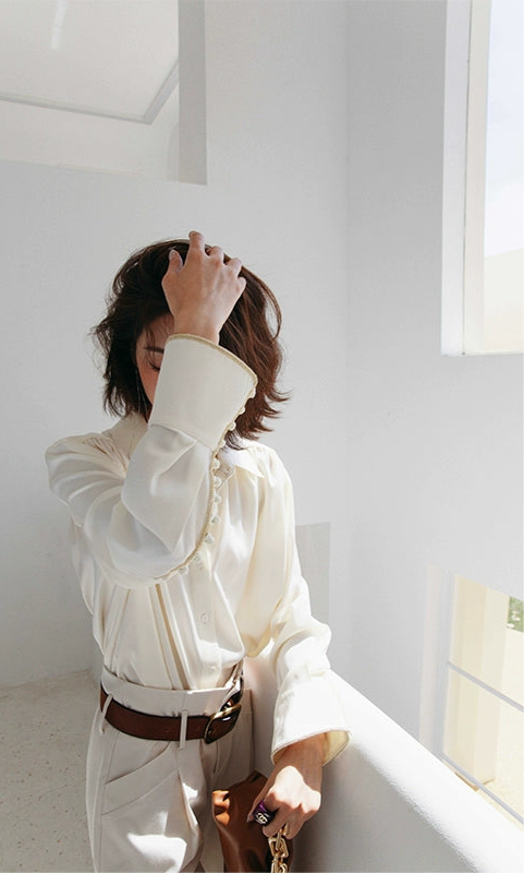 Gold Button Gather Blouse / ゴールドボタンギャザーブラウス