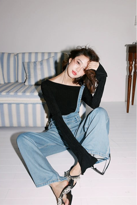 Slim Off-Shoulder Rib Knit Top / スリムオフショルダーリブニット