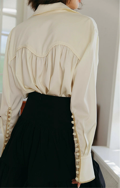 Gold Button Gather Blouse / ゴールドボタンギャザーブラウス