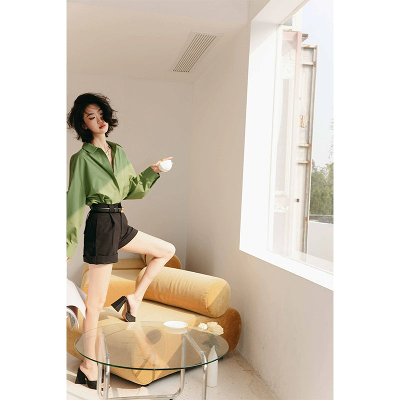 Green Button-Up Shirt / グリーンボタンアップシャツ