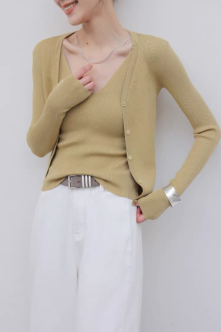 Nuance V-Neck Knit Set