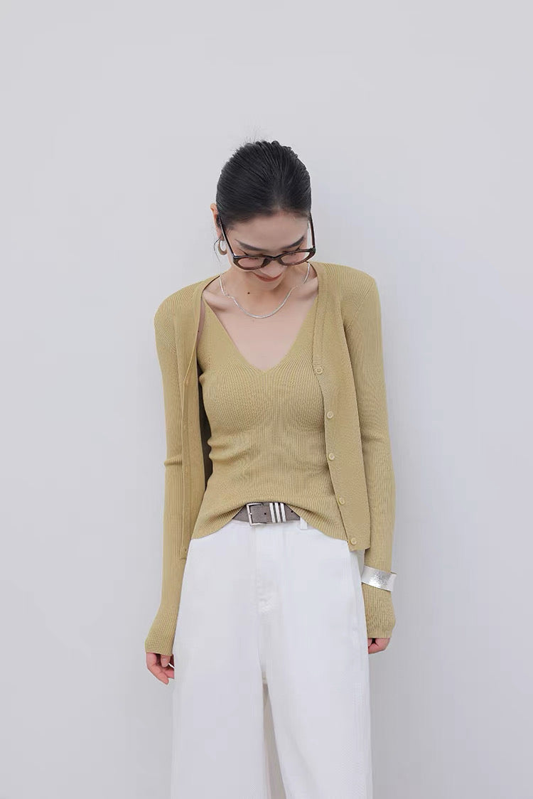 Nuance V-Neck Knit Set