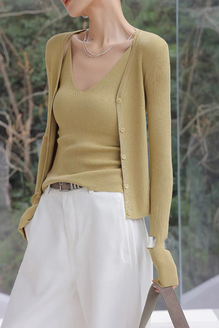 Nuance V-Neck Knit Set