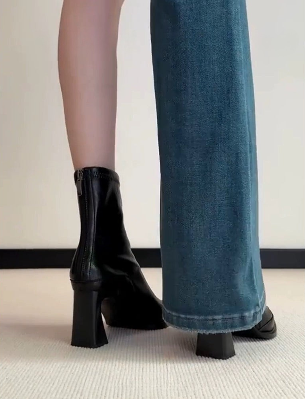 Square Toe Block Heel Boots / スクエアトゥ ブロックヒールブーツ