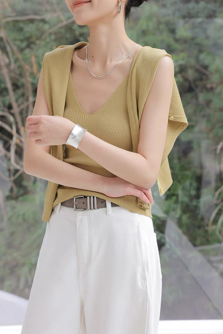 Nuance V-Neck Knit Set