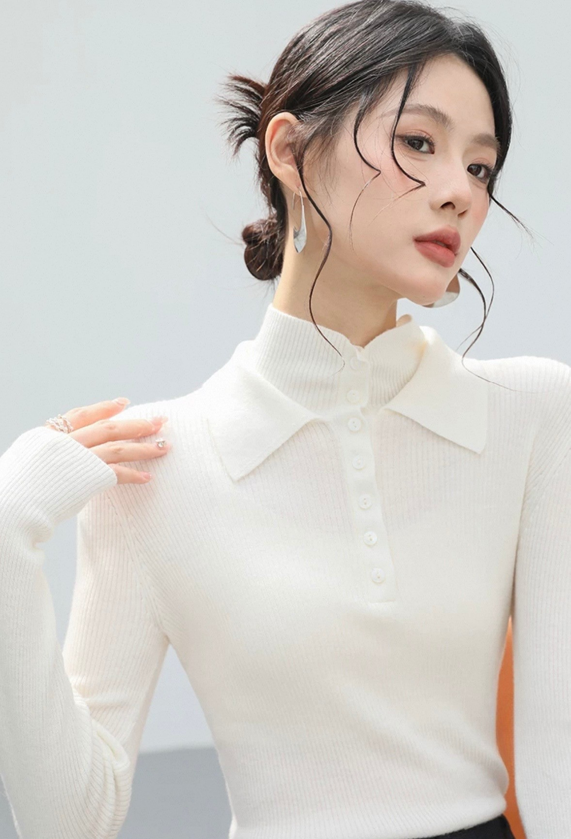 Collar Button Rib Knit