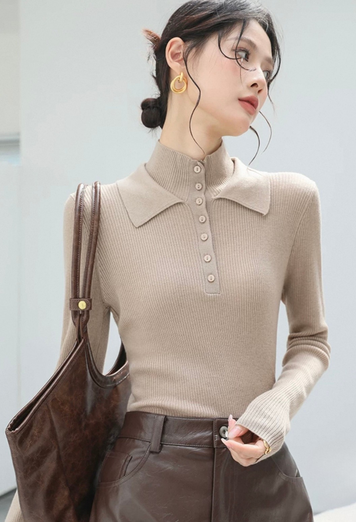 Collar Button Rib Knit