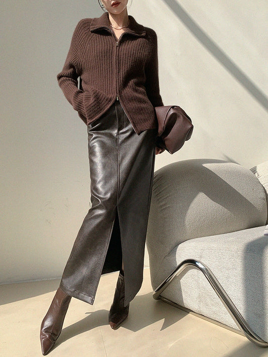 Leather Touch Slit Long Skirt / レザータッチスリットロングスカート