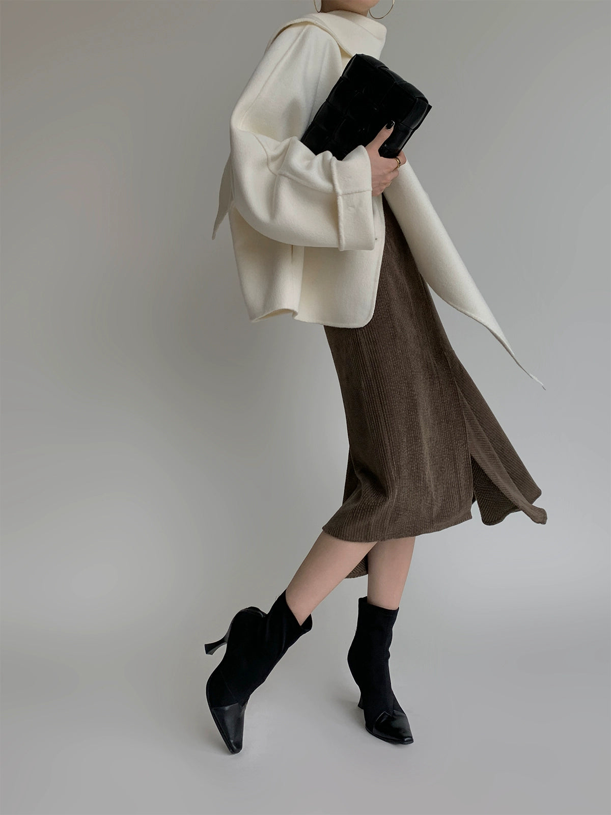 Corduroy Flare Midi Skirt / コーデュロイフレアミディスカート