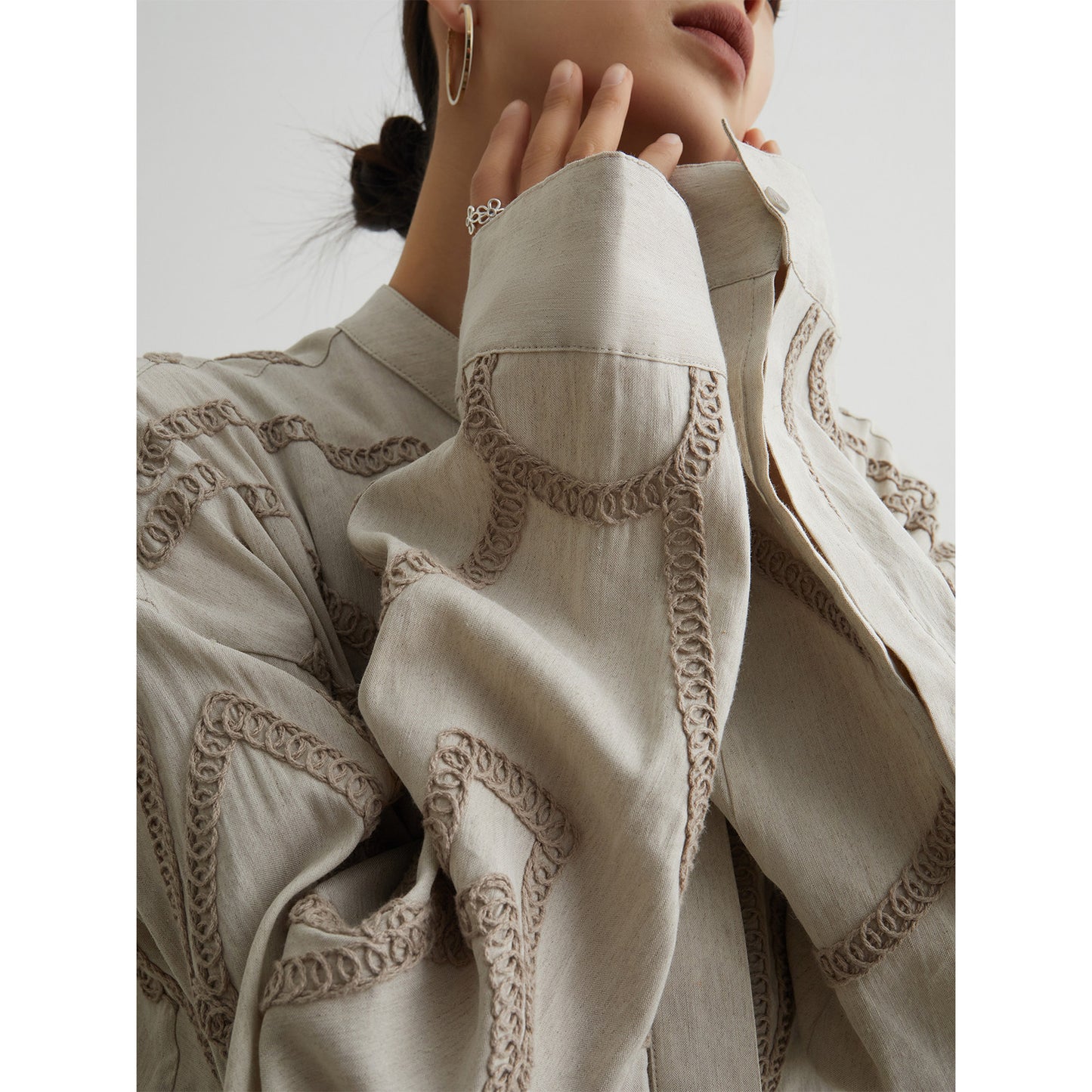 Corded Embroidery Stand Collar Shirt / コード刺繍スタンドカラーシャツ