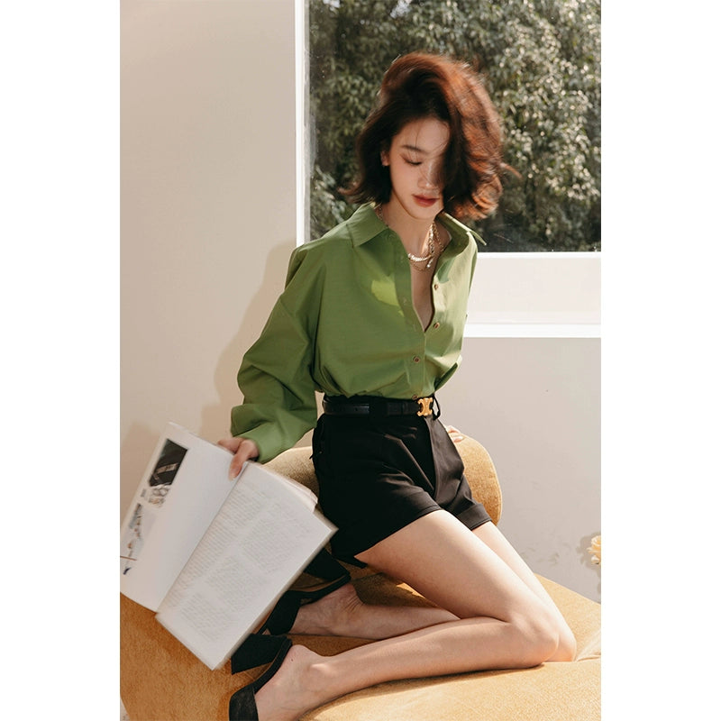 Green Button-Up Shirt / グリーンボタンアップシャツ