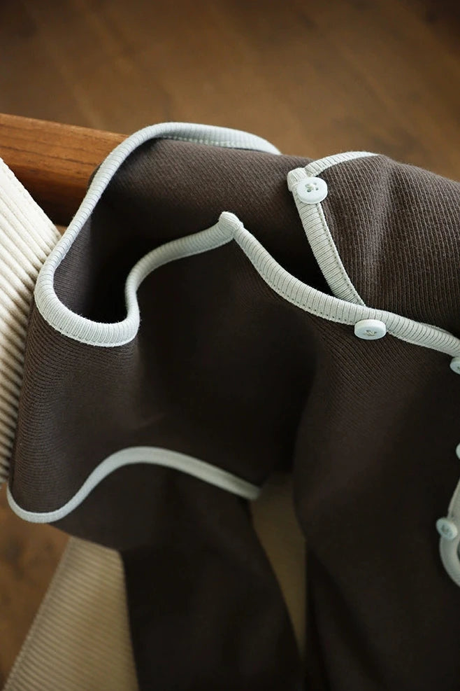 Asymmetric Contrast Trim Top / アシンメトリートリムトップ