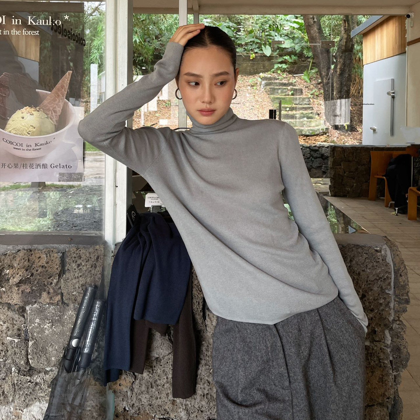 Soft Layer Turtleneck Knit