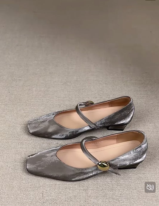 Champagne Mary Jane Pumps / シャンパン メリージェーンパンプス